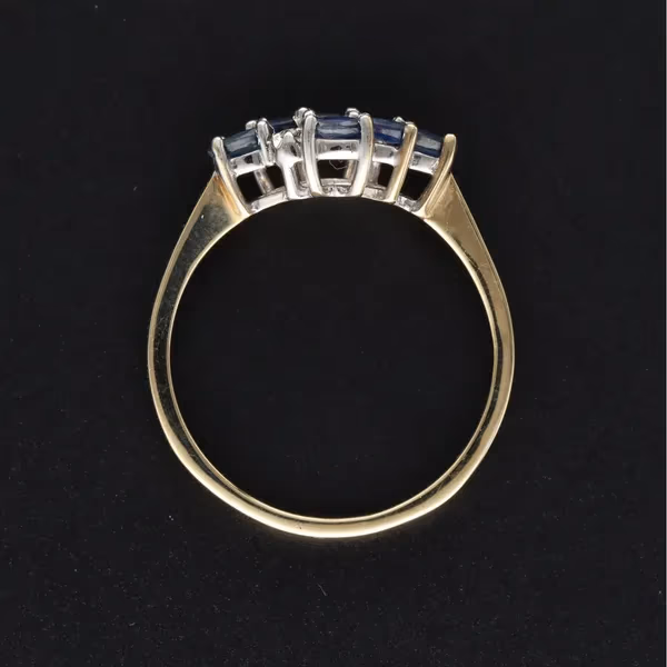 Retro Abstract Diamond Sapphire Ring