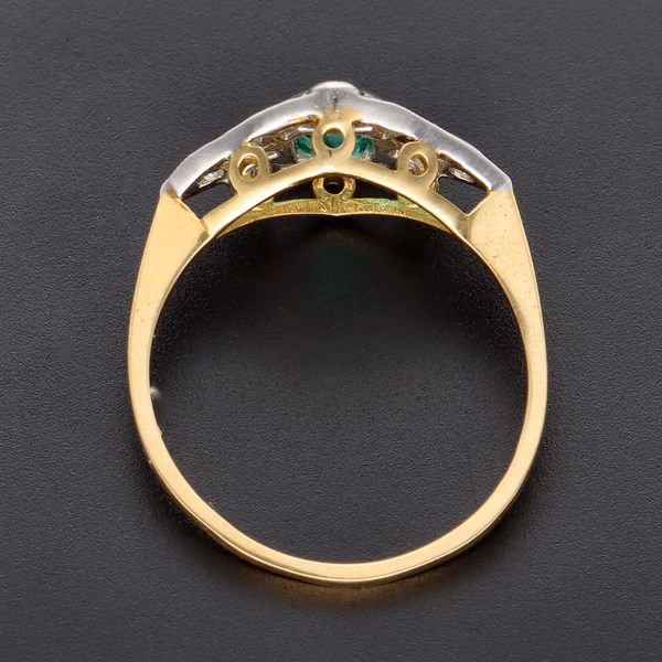 18ct Gold Emerald and Diamond Ring