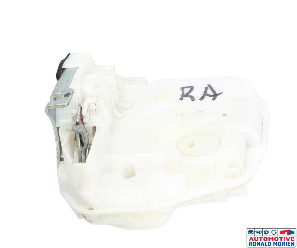 Used Rear door mechanism 4-door, right Mitsubishi Space Star (A0) 1.0 12V Price € 39,00 Margin scheme offered by Automaterialen Ronald Morien B.V.