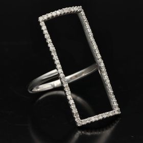 Unusual 0.33ct Gold Diamond Ring