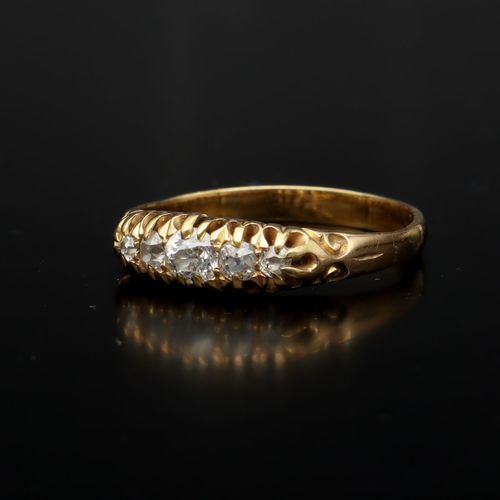 Edwardian 18ct Yellow Gold Diamond Five Stone Ring image-3