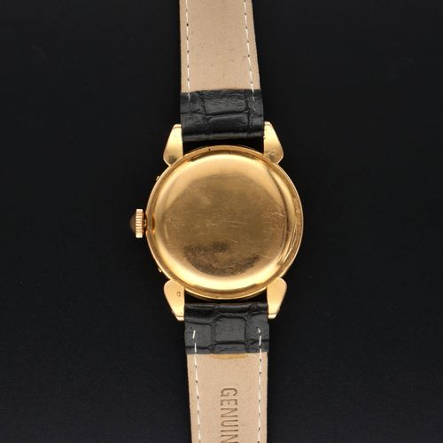 1947 Movado 18ct Gold Triple Calendar Automatic Watch image-6