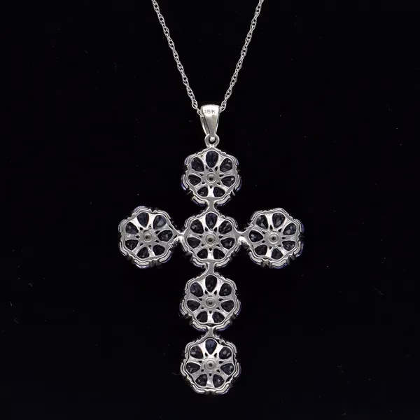 18ct White Gold Blue Sapphire & Diamond Pendant Necklace