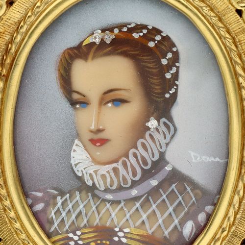18ct Gold Hand Painted Portrait Pendant or Brooch image-2