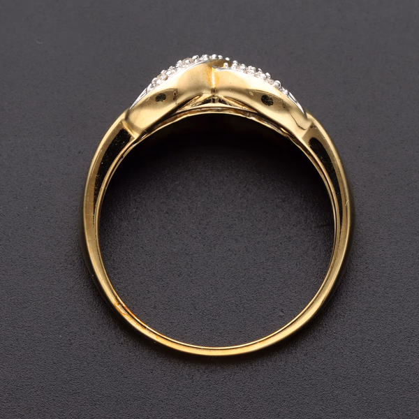 9ct Gold Tanzanite Diamond Dress Ring