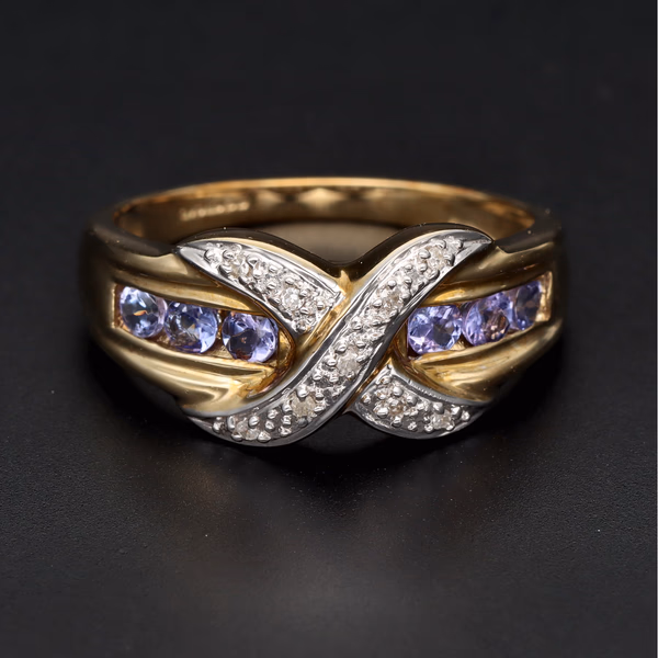 9ct Gold Tanzanite Diamond Dress Ring