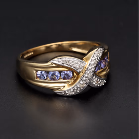 9ct Gold Tanzanite Diamond Dress Ring