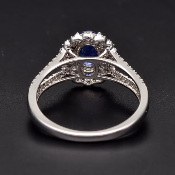 18ct White Gold Sapphire & Diamond Ring