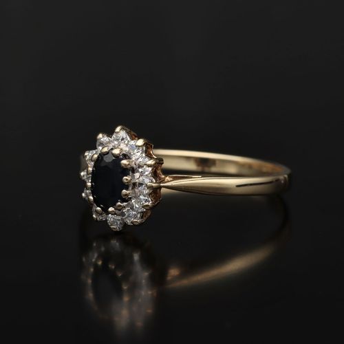 9ct Yellow Gold Sapphire and Diamond Cluster Ring image-3