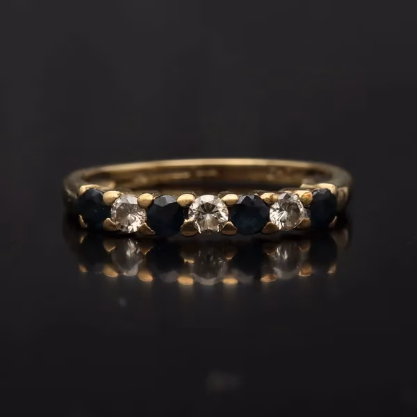 Vintage 9ct Gold Sapphire and Diamond Ring