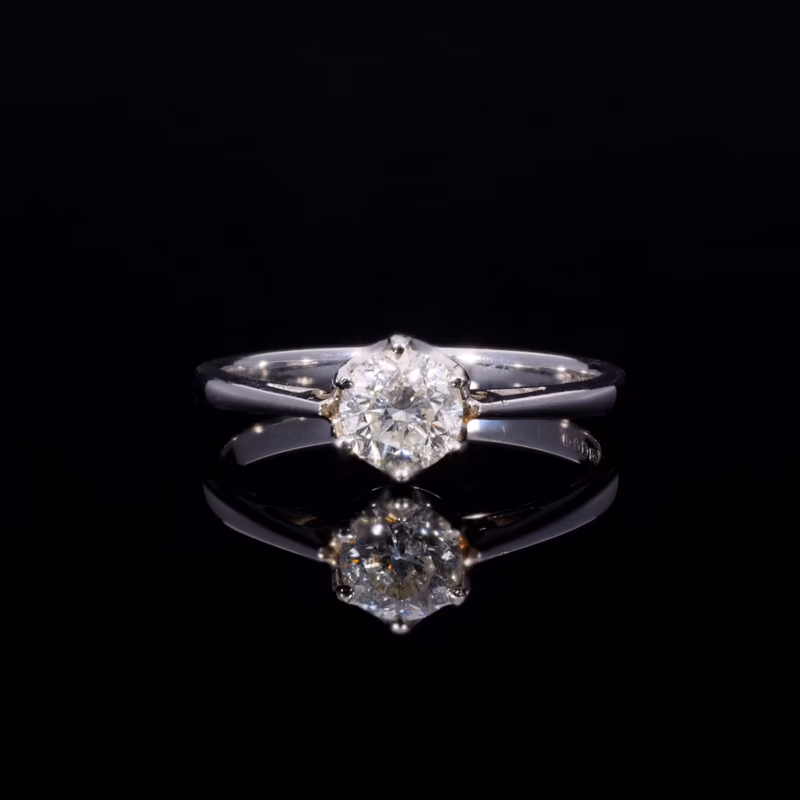 360° view of The Vintage 2003 Briliant Cut Diamond Platinum Ring