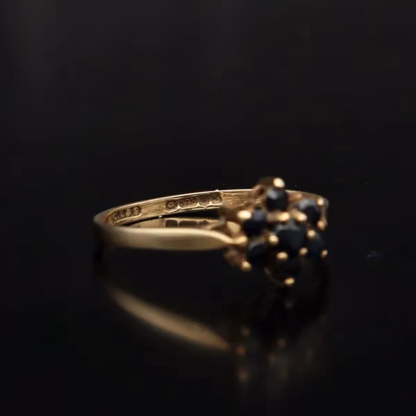 Vintage 9ct Gold Sapphire Ring