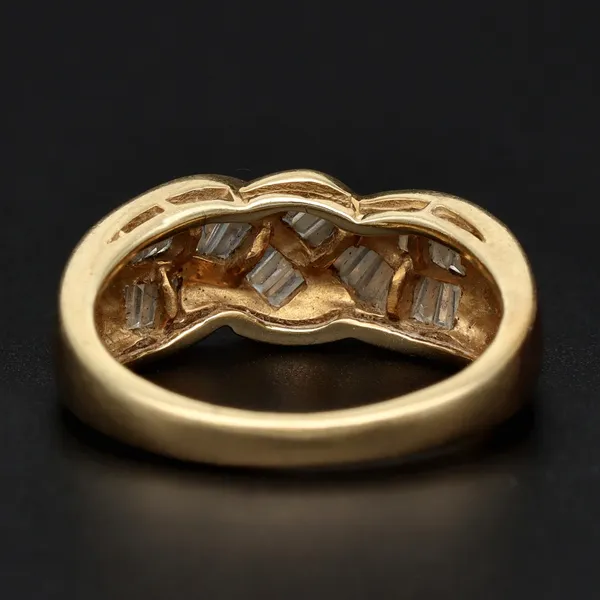 14ct Yellow Gold Diamond Ring