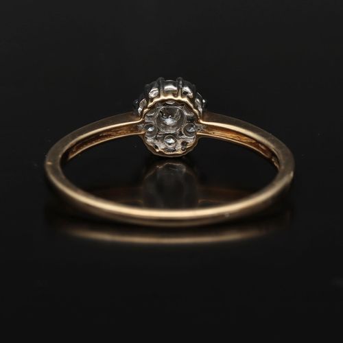 9ct Diamond Cluster Ring image-5