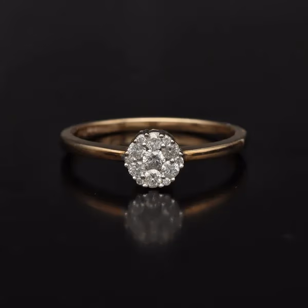 9ct Diamond Cluster Ring