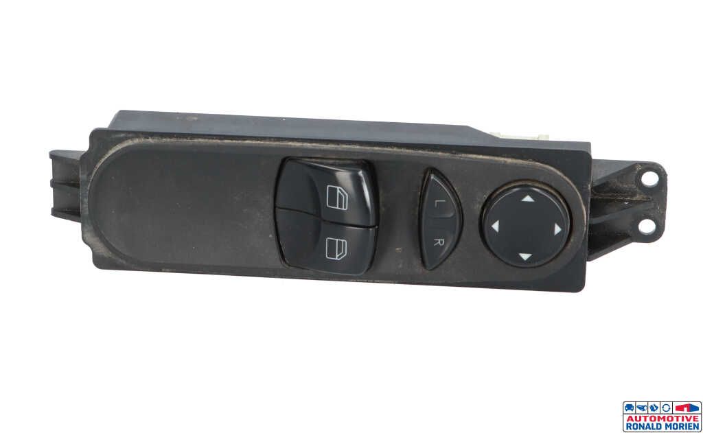 Usados Interruptor combinado de ventanillas Volkswagen Crafter 2.5 TDI 30/35/50 Precio € 35,01 IVA incluido ofrecido por Automaterialen Ronald Morien B.V.