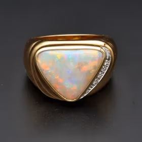 18ct Yellow Gold Opal & Diamond Statement Ring