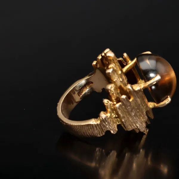 Heavy 9ct Gold Modernist Ring