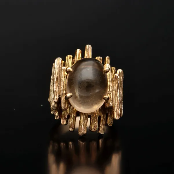 Heavy 9ct Gold Modernist Ring