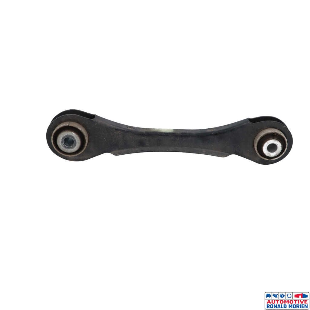 Used Rear upper wishbone, left BMW 2 serie (F22) 218i 1.5 TwinPower Turbo 12V Price € 22,99 Inclusive VAT offered by Automaterialen Ronald Morien B.V.