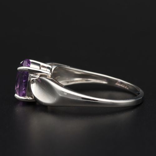 Gold Amethyst Ring image-3