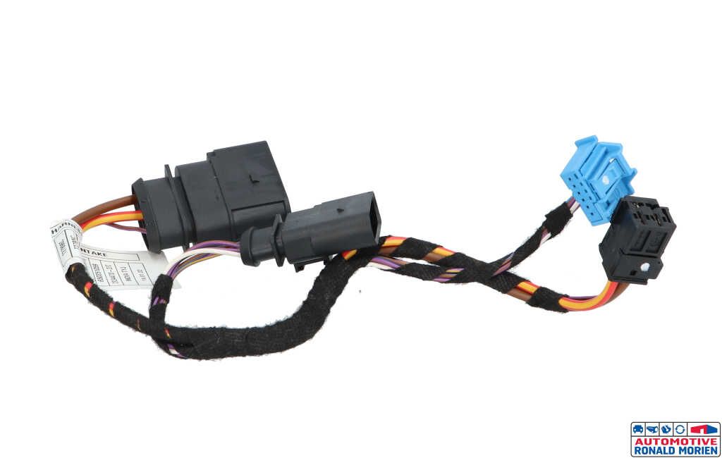 Used Wiring harness Cupra Born 58 Price € 18,15 Inclusive VAT offered by Automaterialen Ronald Morien B.V.