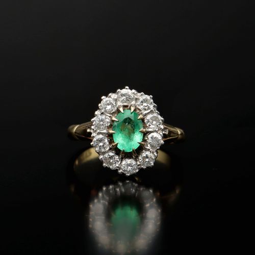 18ct Gold Emerald and Diamond Ring image-2