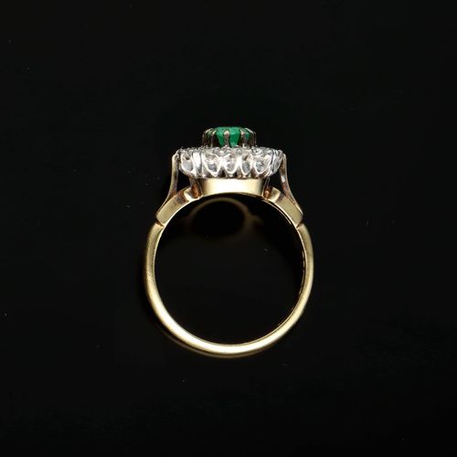 18ct Gold Emerald and Diamond Ring image-6