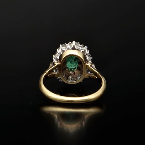 18ct Gold Emerald and Diamond Ring image-4