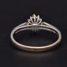 18ct White Gold Emerald & Diamond Ring