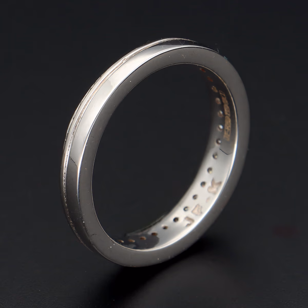 Unusual 18ct Gold Full Eternity Diamond Ring