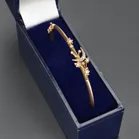 15ct Gold Edwardian Seed Pearl Bangle