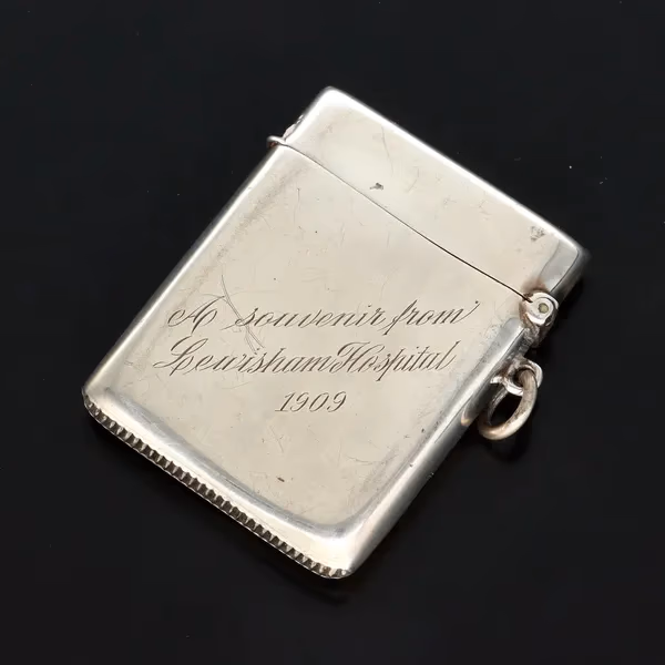 Edwardian Silver Vesta Case Decorated with an Enamel Kookaburra