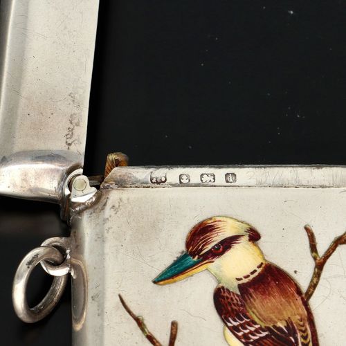 Edwardian Silver Vesta Case Decorated with an Enamel Kookaburra image-4