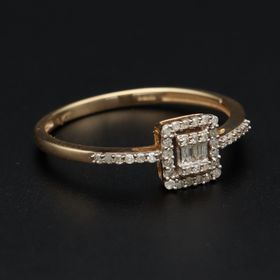Gold Diamond Ring