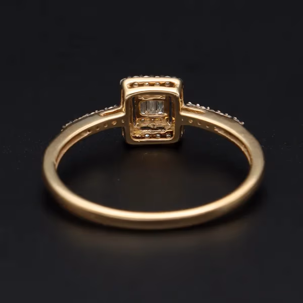 Gold Diamond Ring