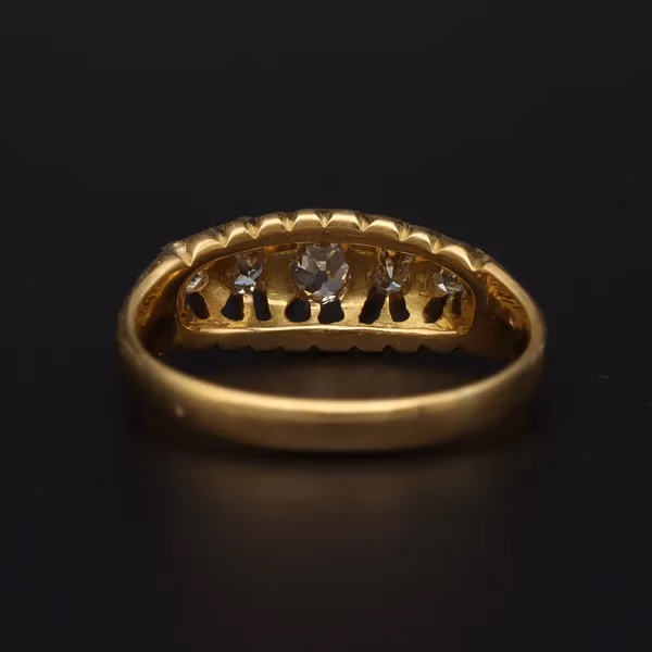 Antique 18ct Gold Diamond Ring