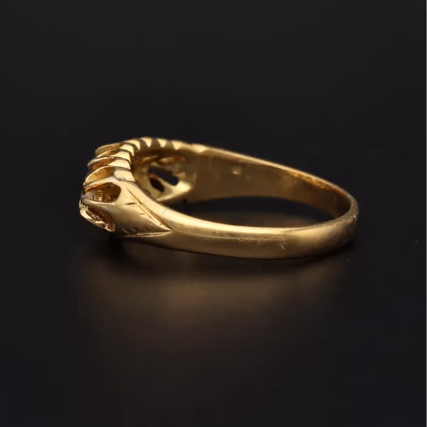 Antique 18ct Gold Diamond Ring