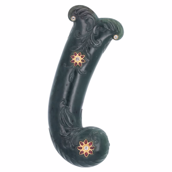 Indian Spinach Jade Dagger Handle