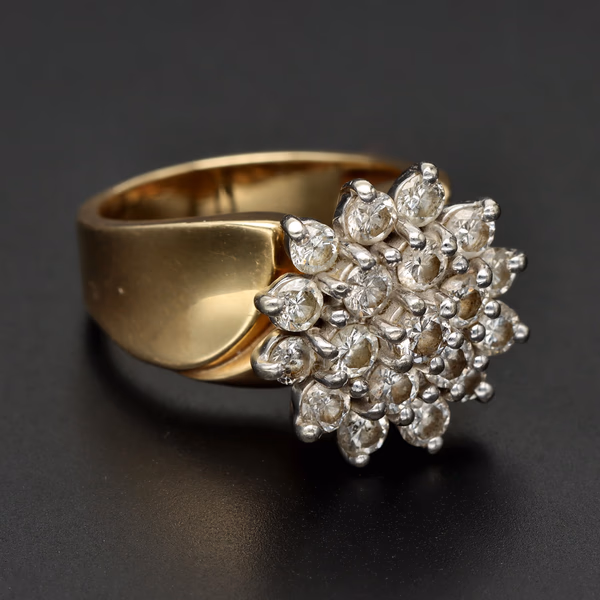 Vintage 14k Gold Diamond Cluster Ring