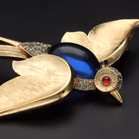Rare Crown Trifari Jelly Belly Bird Brooch