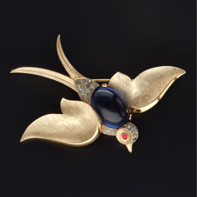 Rare Crown Trifari Jelly Belly Bird Brooch