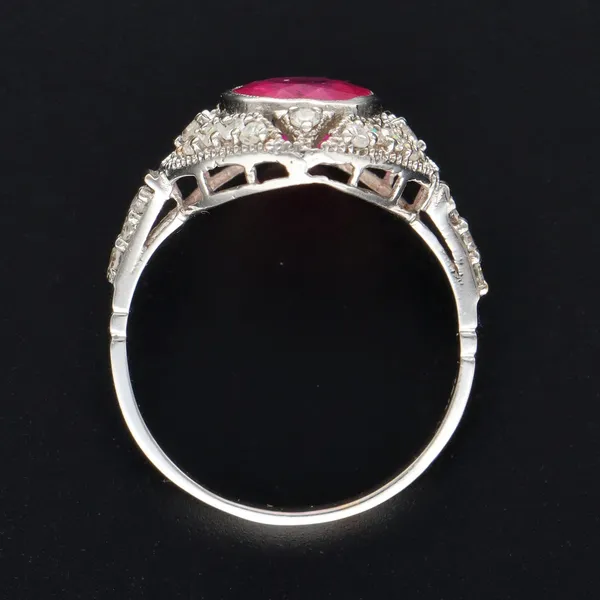 Art Deco 1930's 18ct White Gold Burmese Ruby & Diamond Ring