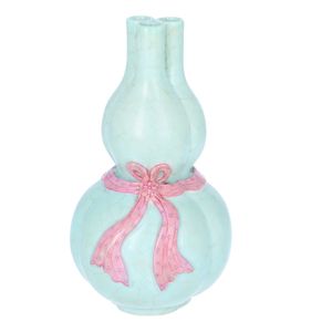 Qing Dynasty Celadon Gourd Vase
