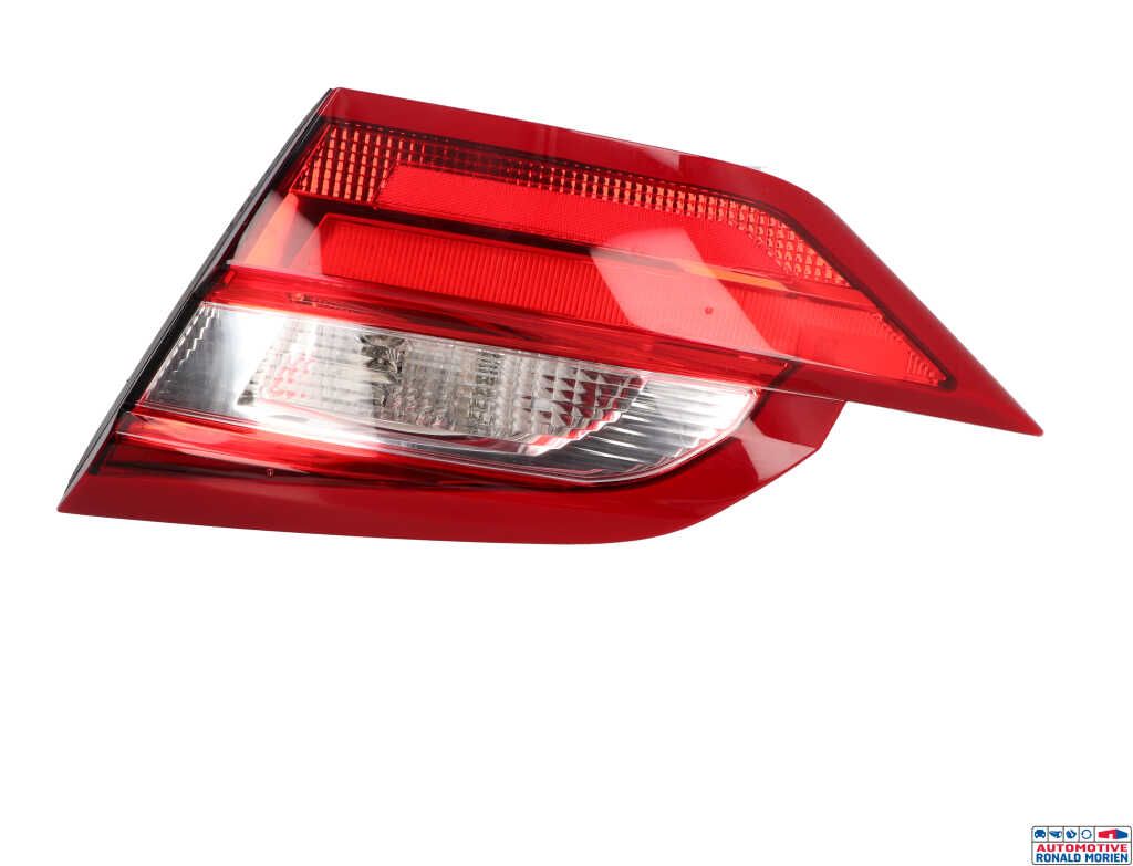 Used Taillight, right Ford Fiesta 7 1.5 TDCi 85 Price € 85,00 Margin scheme offered by Automaterialen Ronald Morien B.V.
