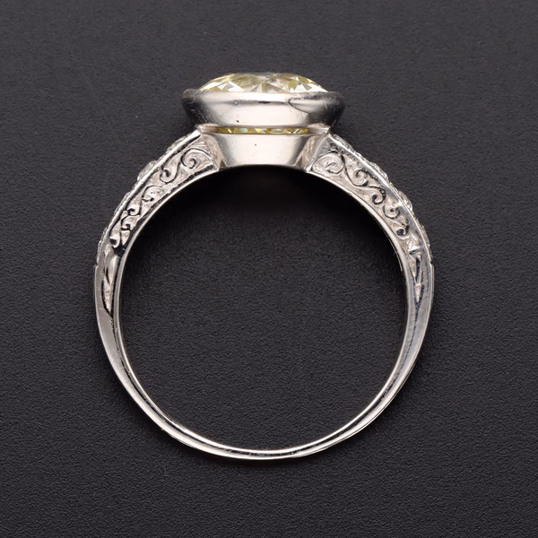 Art Deco Antique Platinum Diamond Solitaire Ring