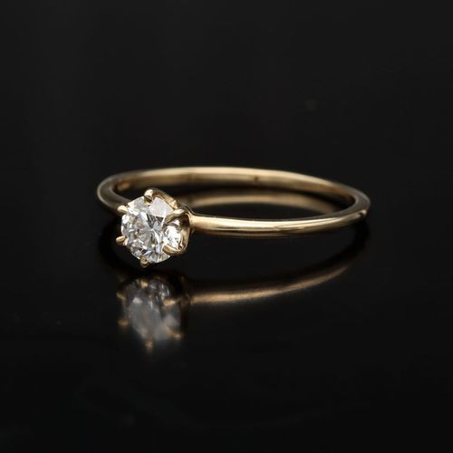 9K Gold Brilliant Cut Diamond Solitaire Ring image-3