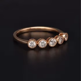 18ct Yellow Gold 5 Stone Diamond