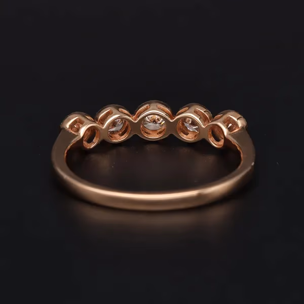 18ct Yellow Gold 5 Stone Diamond