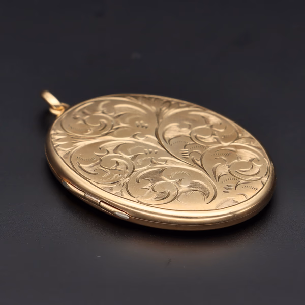 9ct Yellow Gold Large Oval Floral Etched Locket